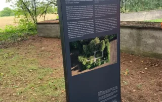 Gedenktafel KZ-Friedhof Hurlach